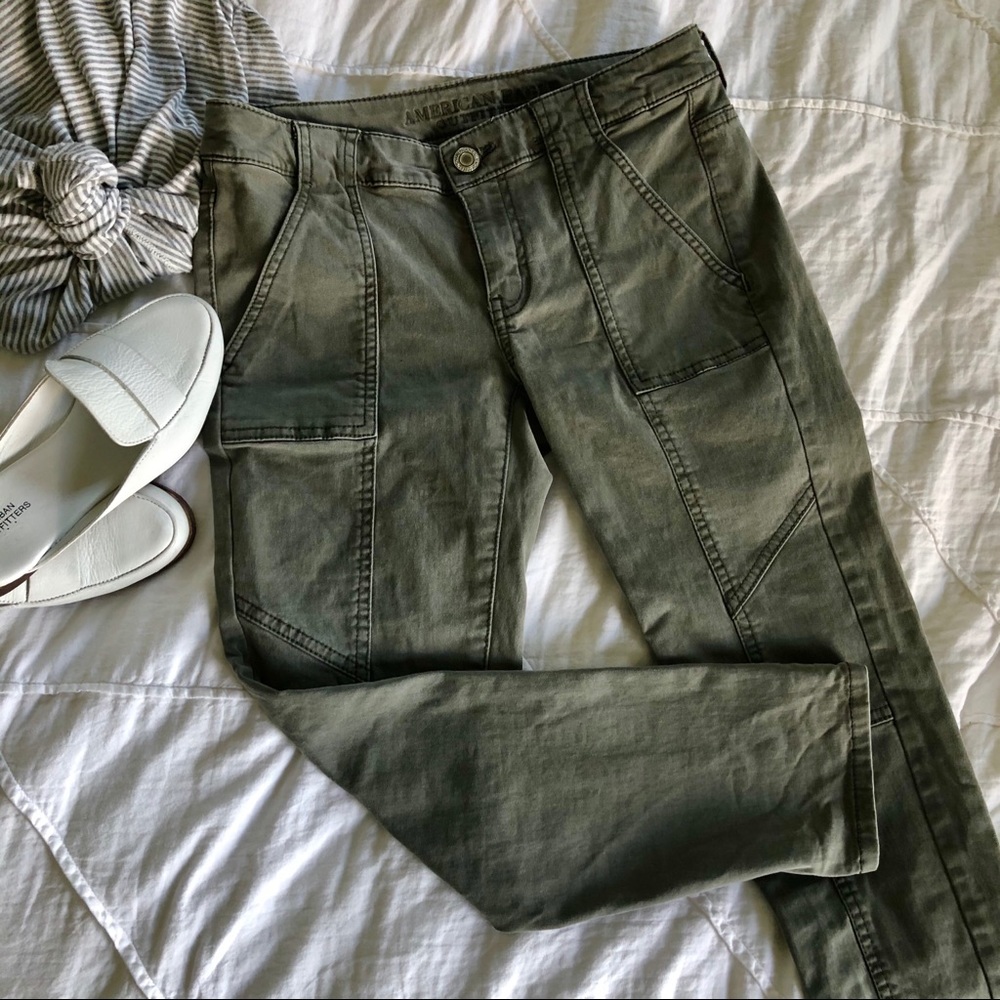 AMERICAN EAGLE Cropped Jegging